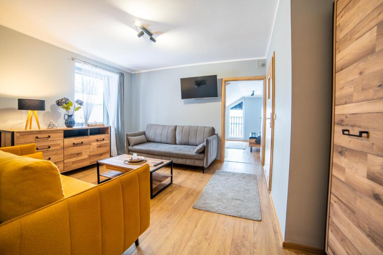 Gosciniec Pod Lilijka Hotell Podzamcze  Exteriör bild