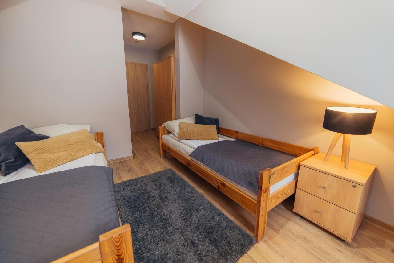 Gosciniec Pod Lilijka Hotell Podzamcze  Exteriör bild